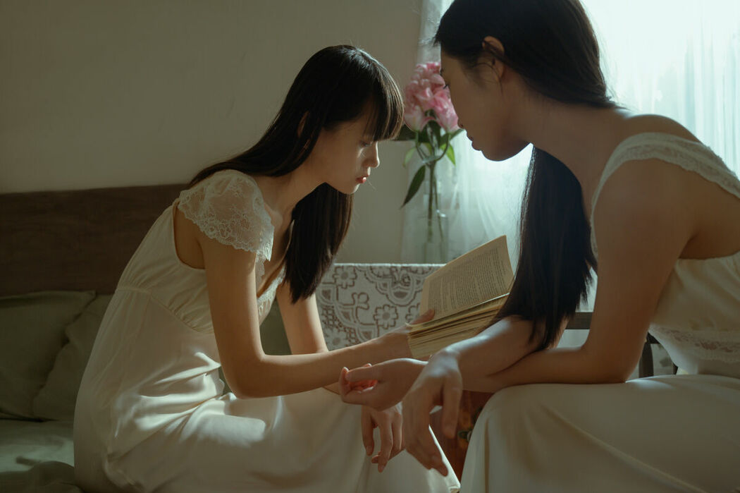 YiTuYu艺图语 Vol.9464 Ban Ge Yue Liang (17P)