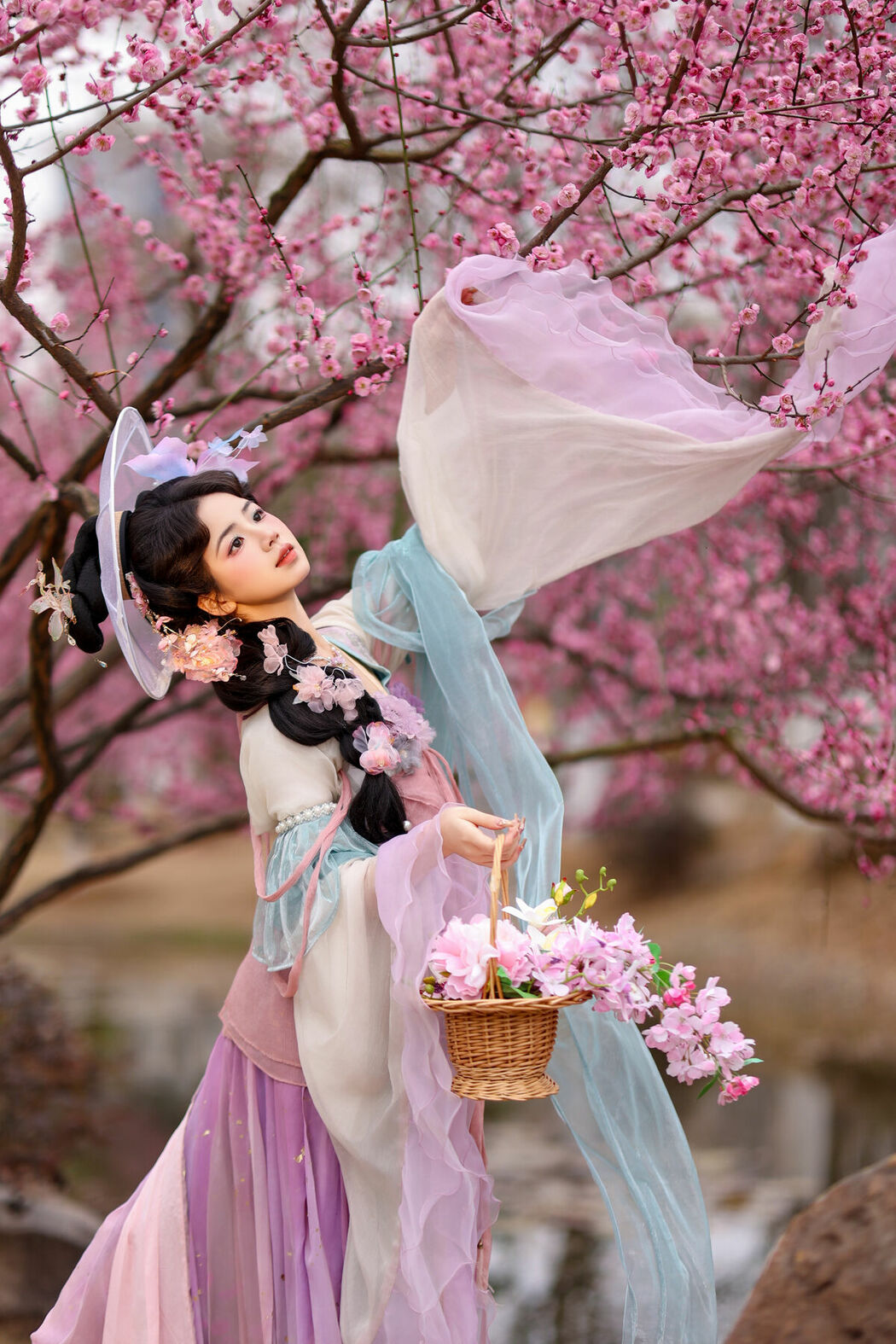 YiTuYu艺图语 Vol.9463 Xiao Du Tong Xue (47P)