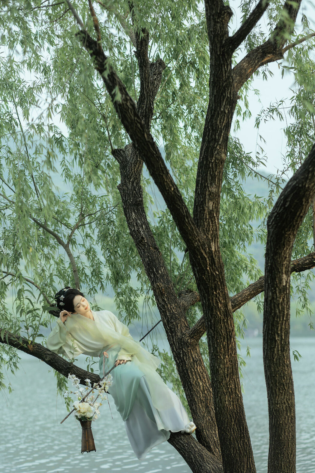 YiTuYu艺图语 Vol.9467 Gu Xiao Man (48P)