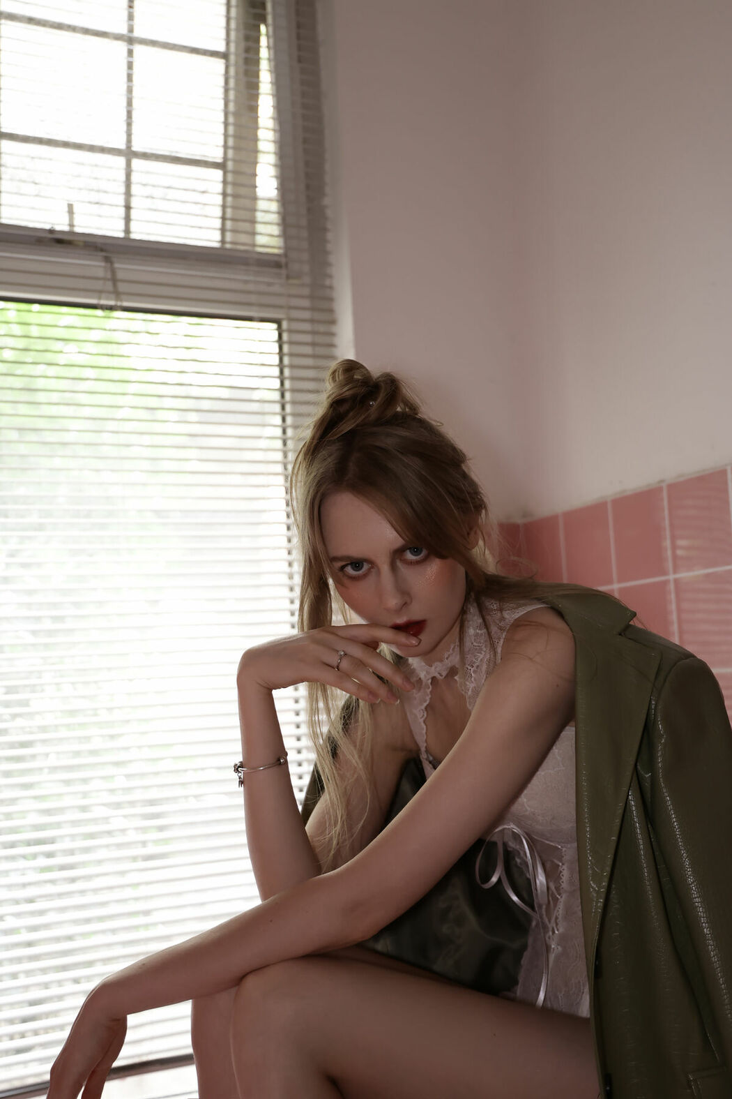 YiTuYu艺图语 Vol.9466 Xin Le (14P)