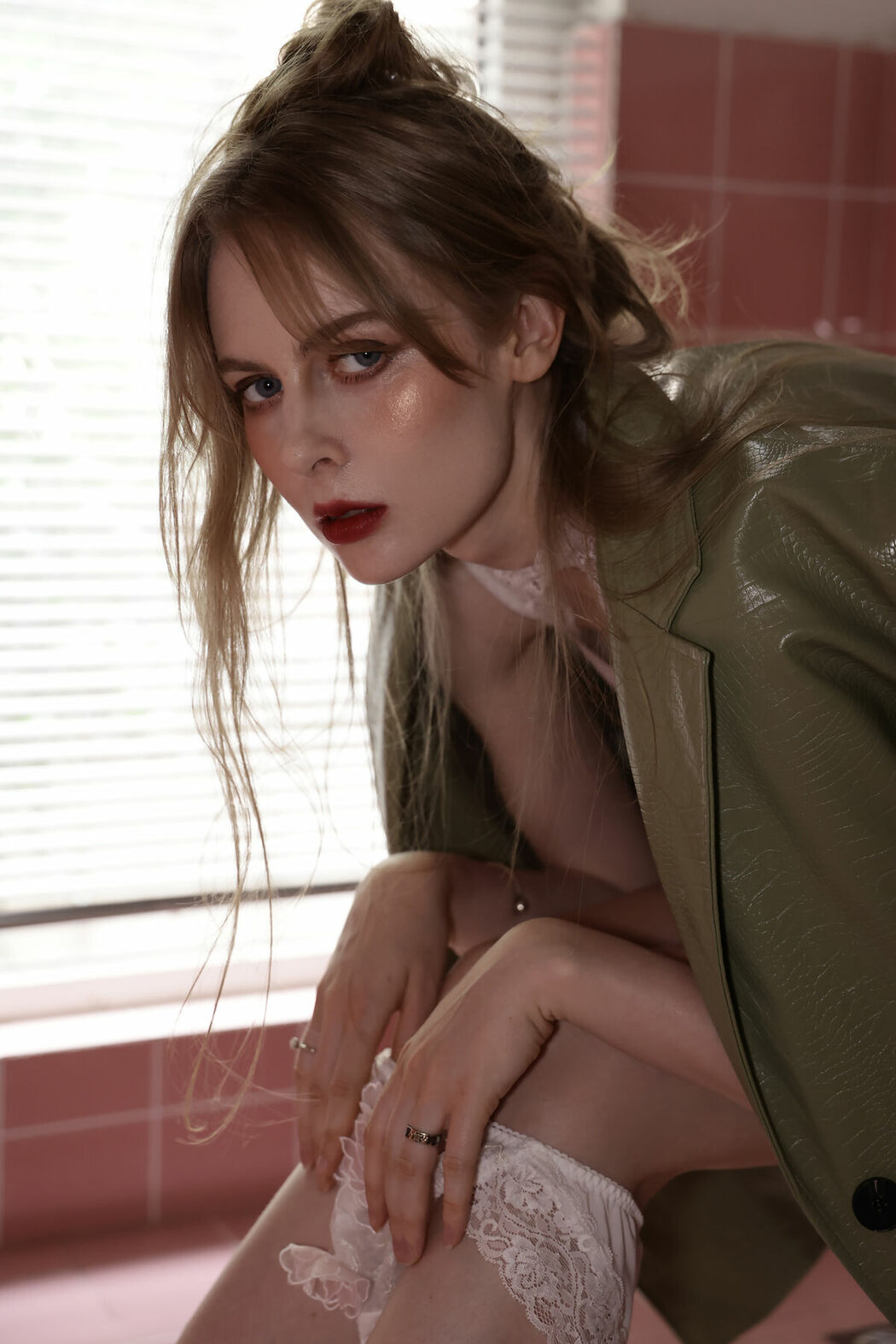 YiTuYu艺图语 Vol.9466 Xin Le (14P)