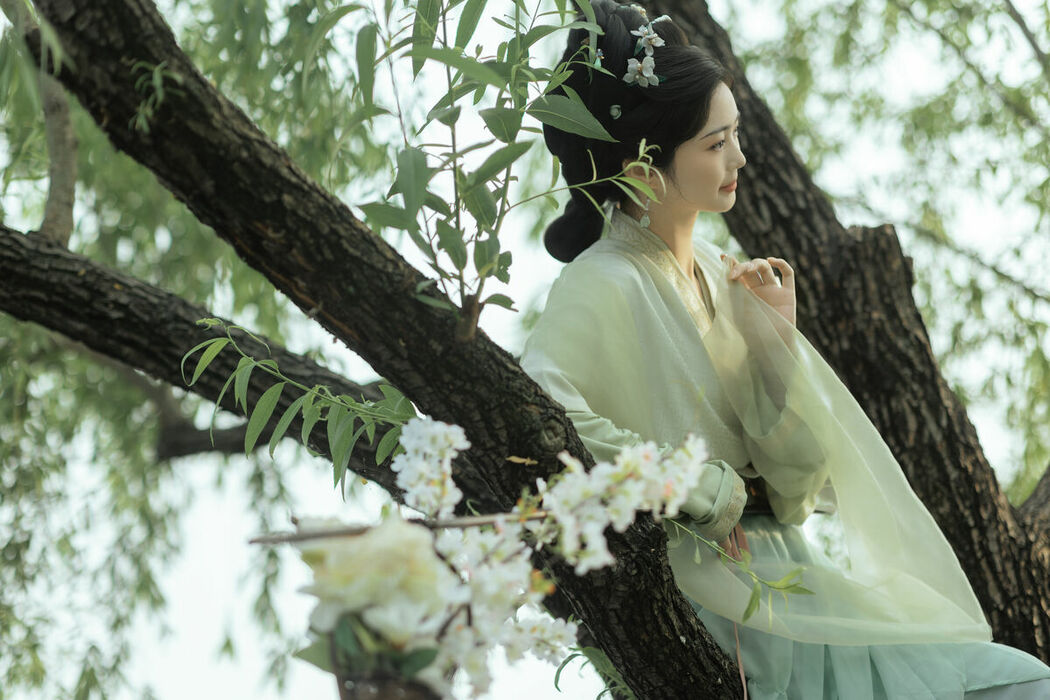 YiTuYu艺图语 Vol.9467 Gu Xiao Man (48P)