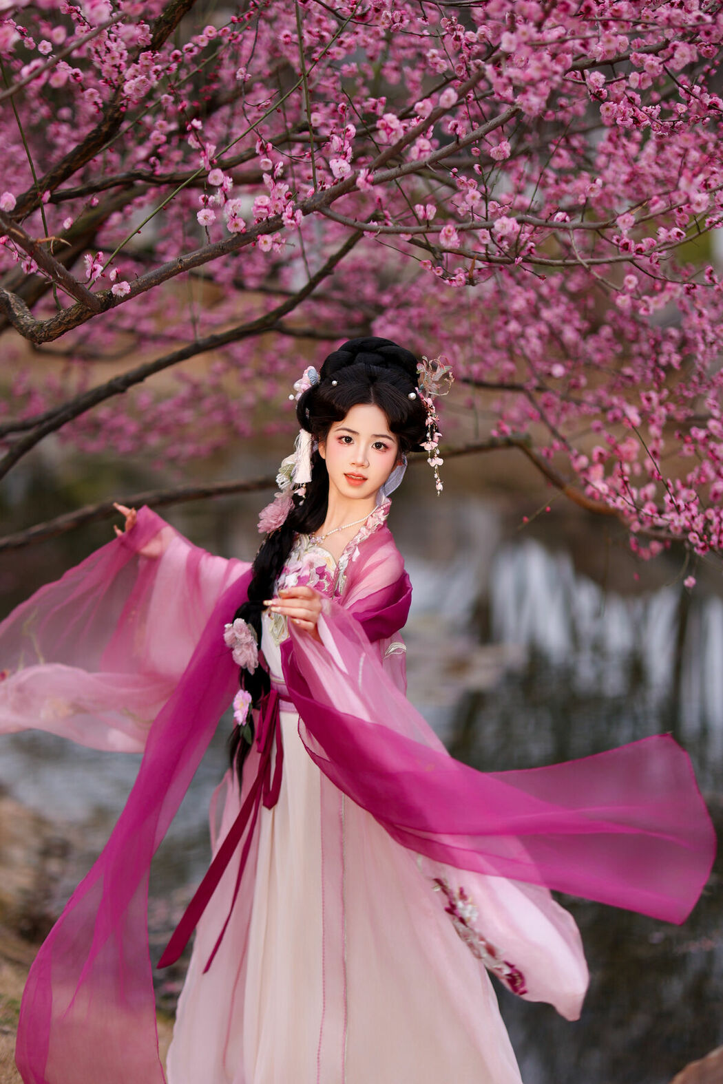 YiTuYu艺图语 Vol.9473 Xiao Du Tong Xue (34P)