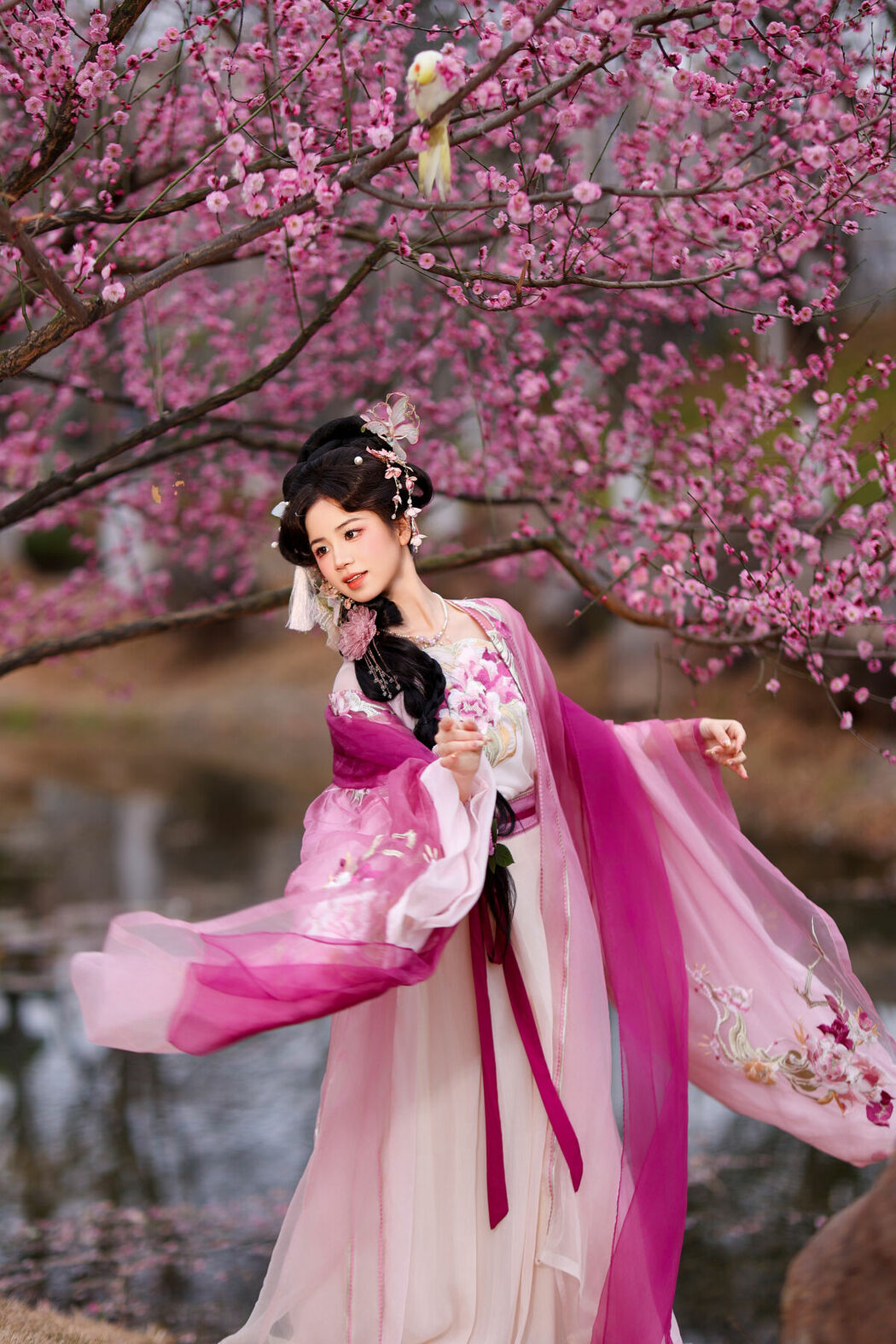 YiTuYu艺图语 Vol.9473 Xiao Du Tong Xue (34P)