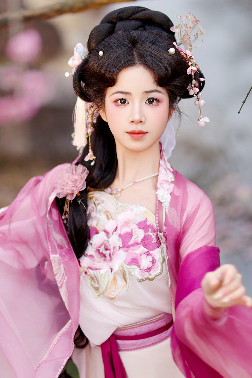 YiTuYu艺图语 Vol.9473 Xiao Du Tong Xue (34P) Cover Photo
