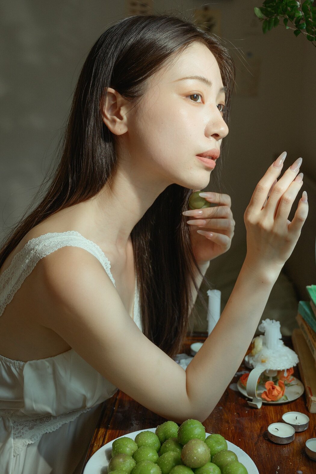 YiTuYu艺图语 Vol.9474 Yi Yi (19P) Cover Photo