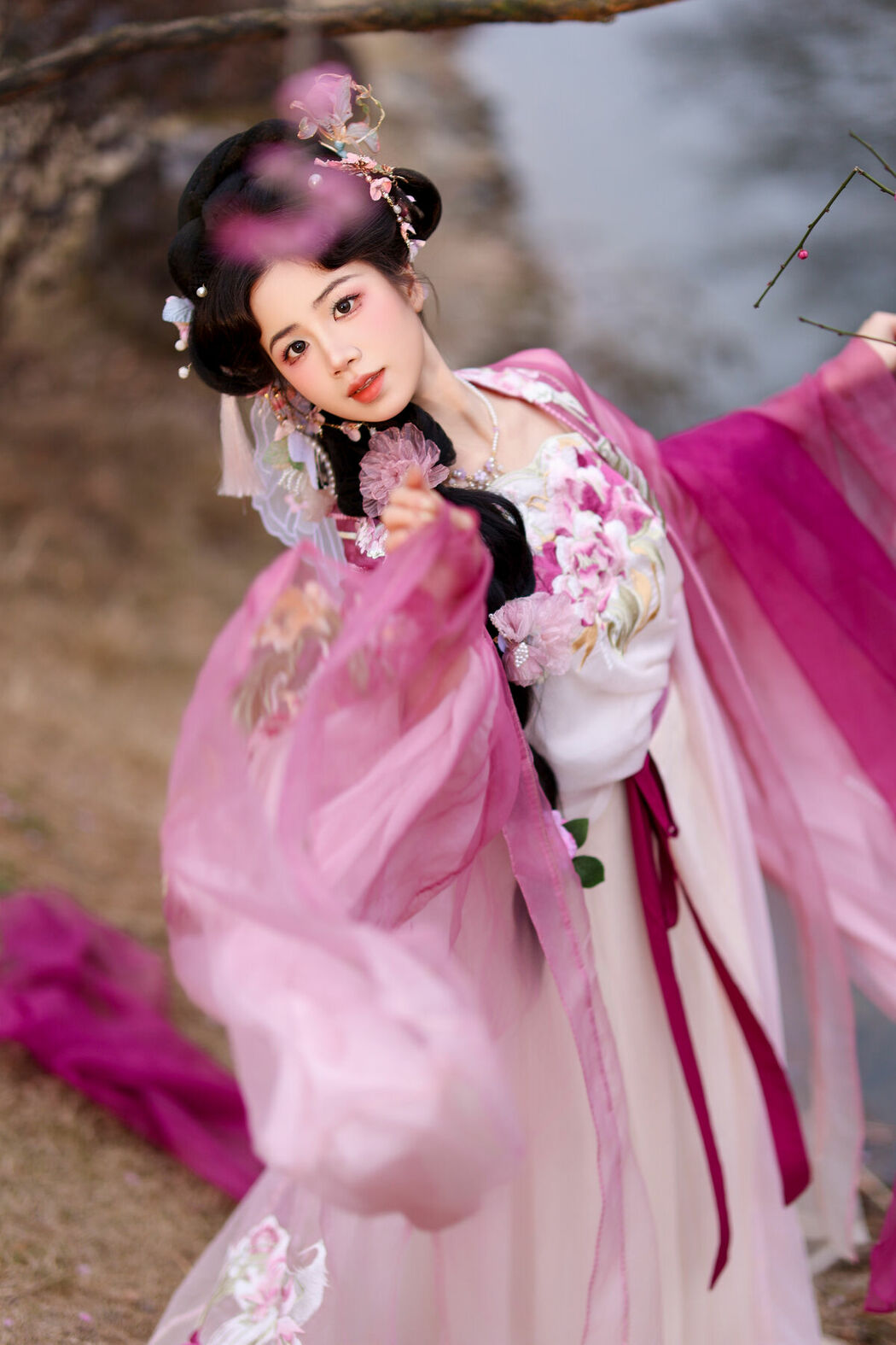 YiTuYu艺图语 Vol.9473 Xiao Du Tong Xue (34P)