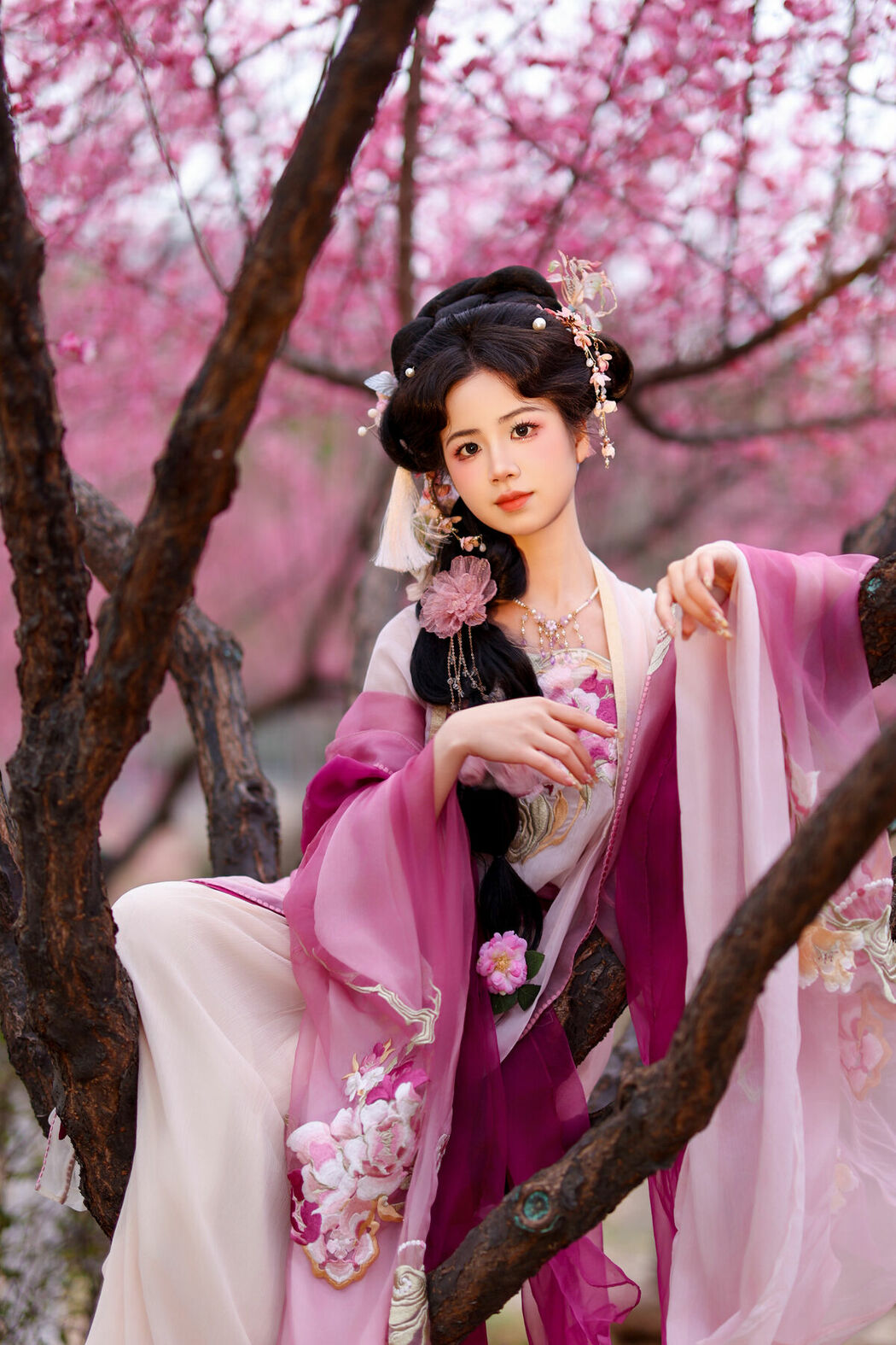 YiTuYu艺图语 Vol.9473 Xiao Du Tong Xue (34P)