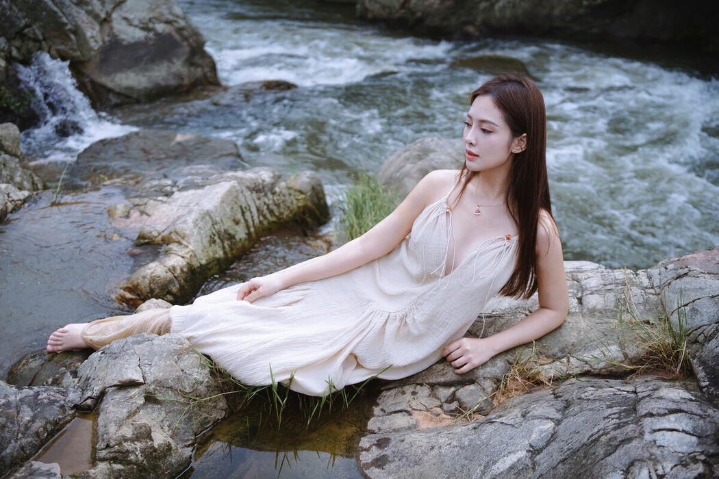 YiTuYu艺图语 Vol.9476 Ying Er YY (43P)
