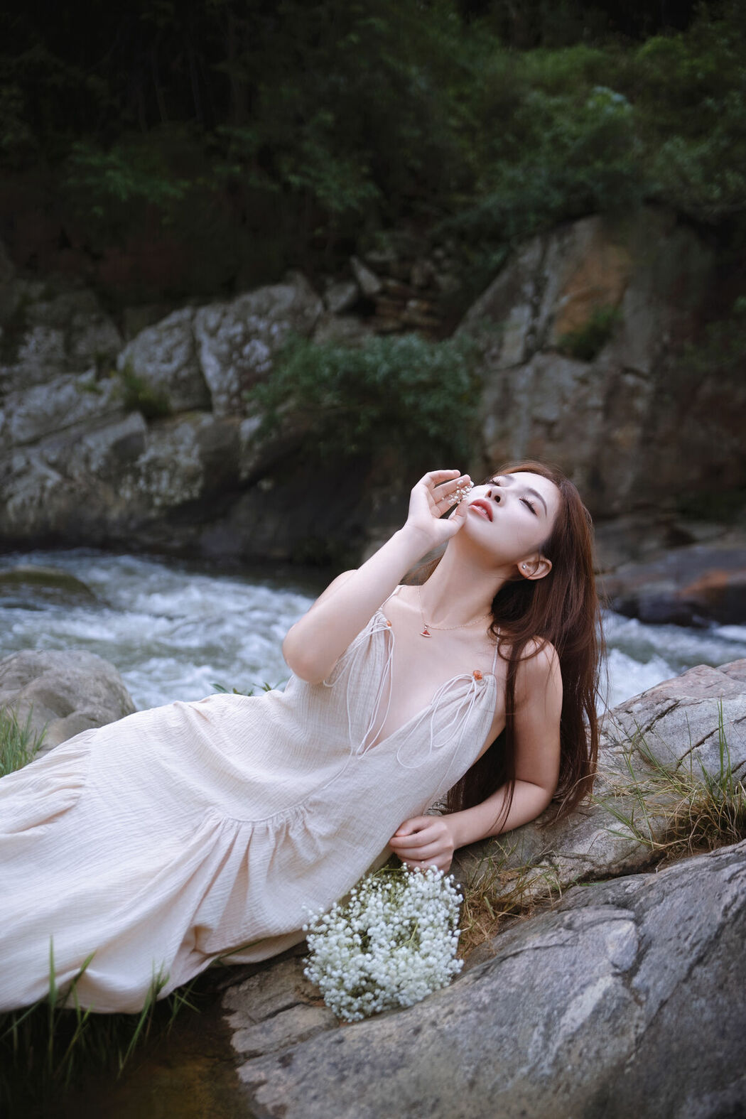 YiTuYu艺图语 Vol.9476 Ying Er YY (43P)