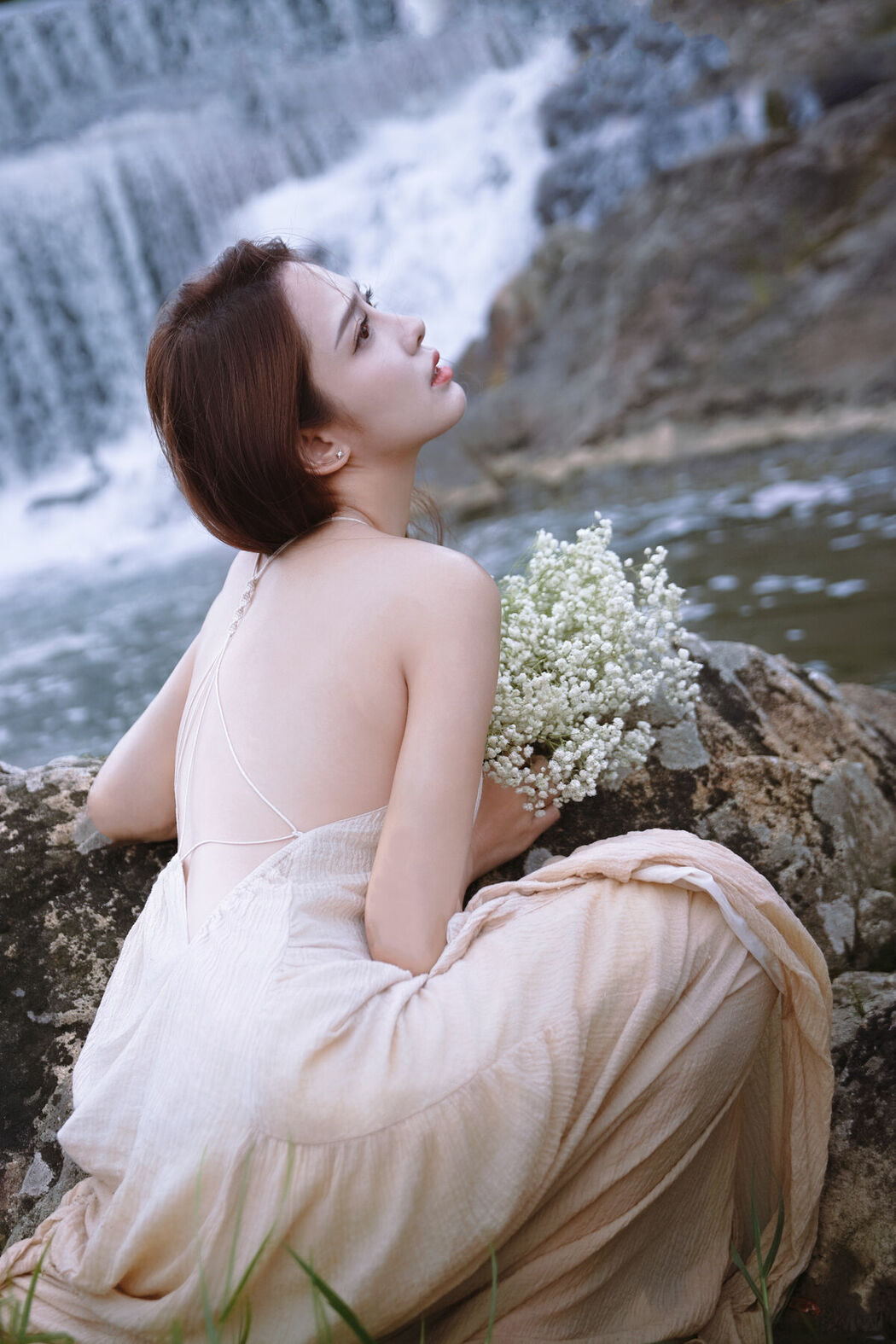 YiTuYu艺图语 Vol.9476 Ying Er YY (43P)