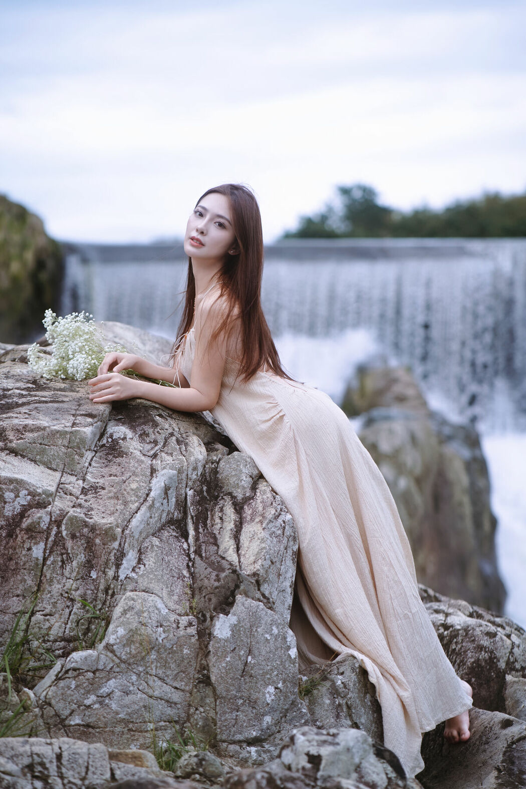 YiTuYu艺图语 Vol.9476 Ying Er YY (43P)