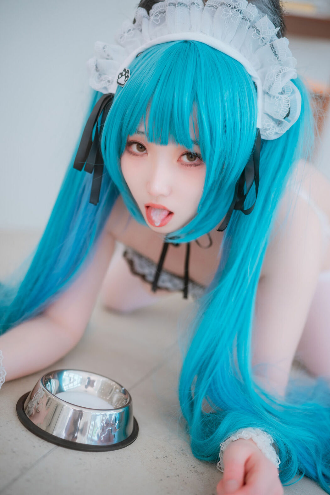 DJAWA Bambi 밤비 – Nikke Privaty Unkind Maid Part01 (52P)