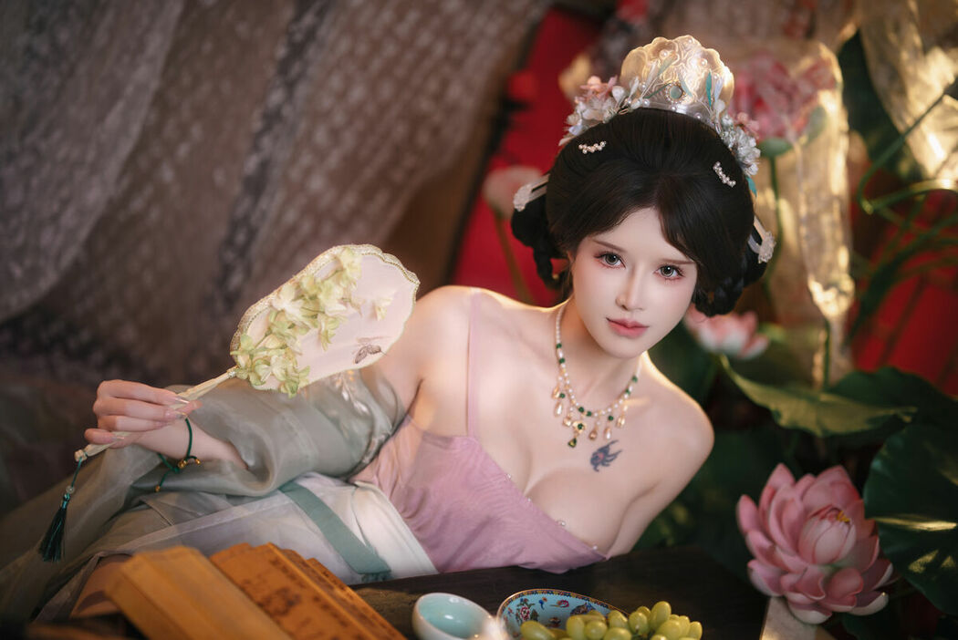 Coser@鹿八岁 – 粽你枕相思 Part01 (66P – 1V)