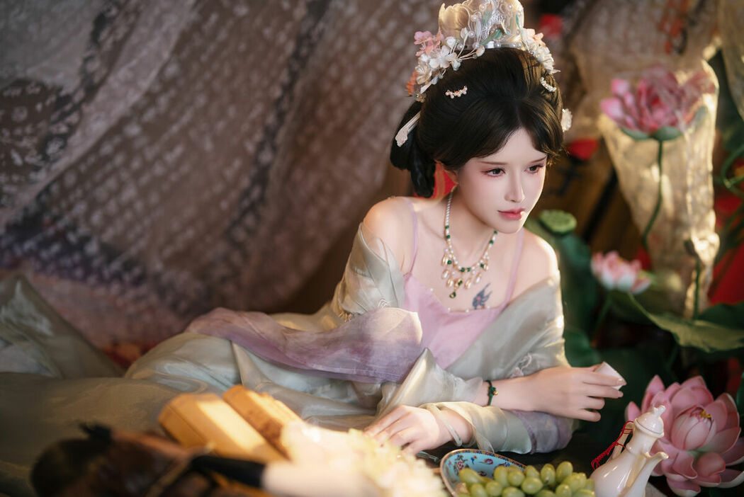 Coser@鹿八岁 – 粽你枕相思 Part01 (66P – 1V)