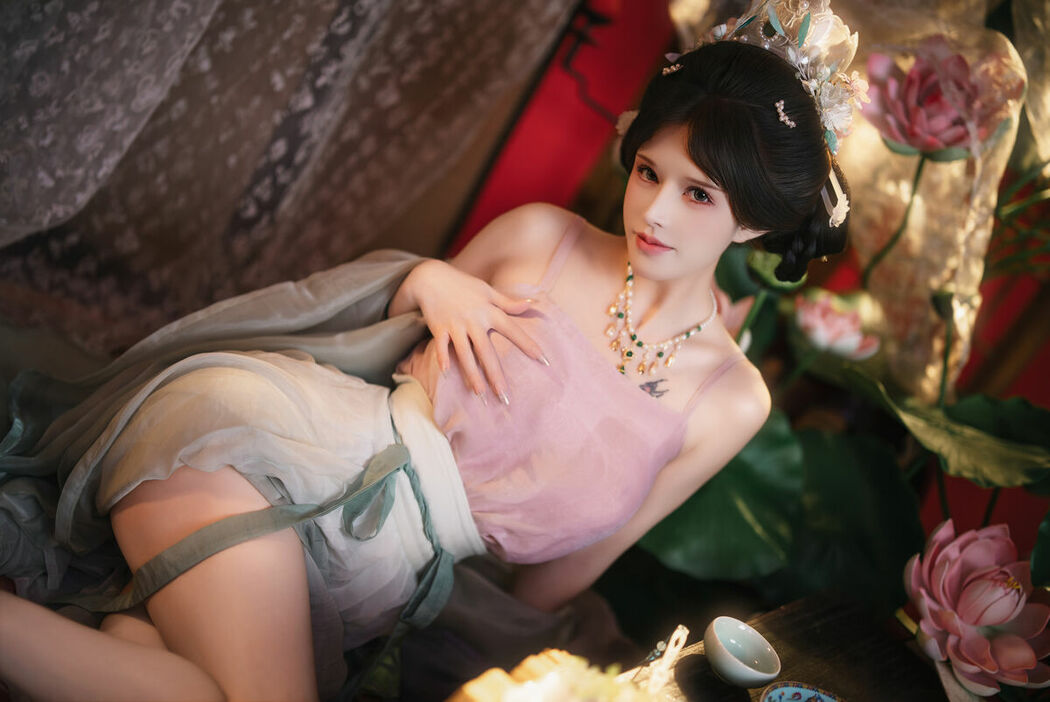 Coser@鹿八岁 – 粽你枕相思 Part01 (66P – 1V)