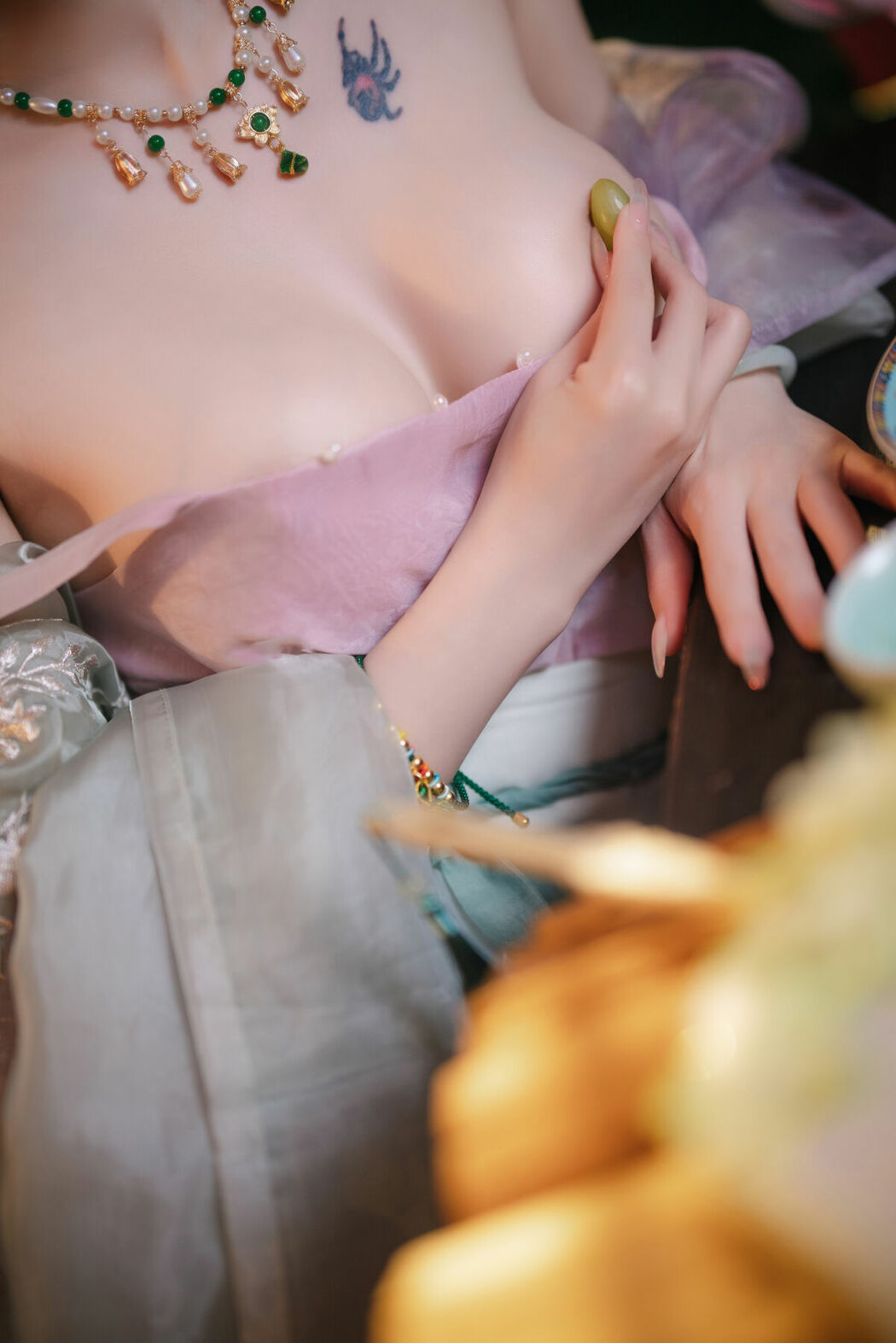Coser@鹿八岁 – 粽你枕相思 Part01 (66P – 1V)