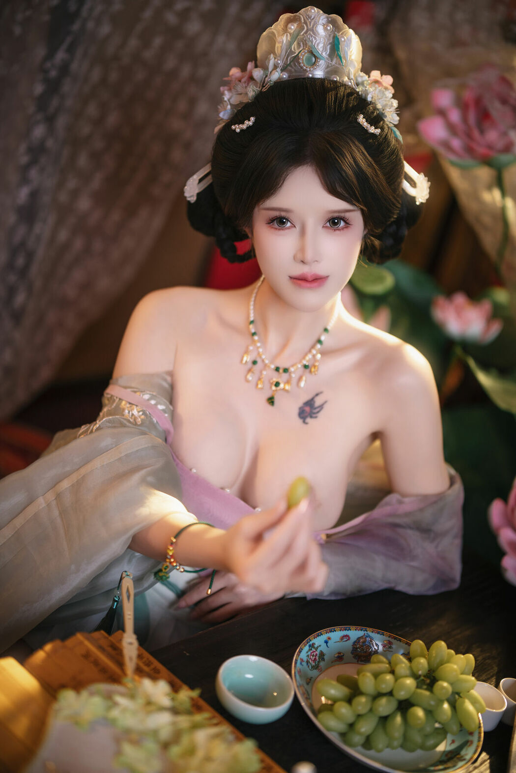 Coser@鹿八岁 – 粽你枕相思 Part01 (66P – 1V)