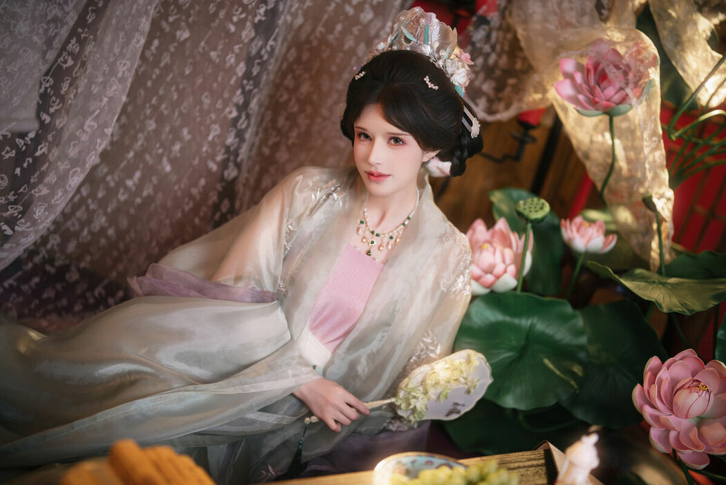 Coser@鹿八岁 – 粽你枕相思 Part01 (66P – 1V)