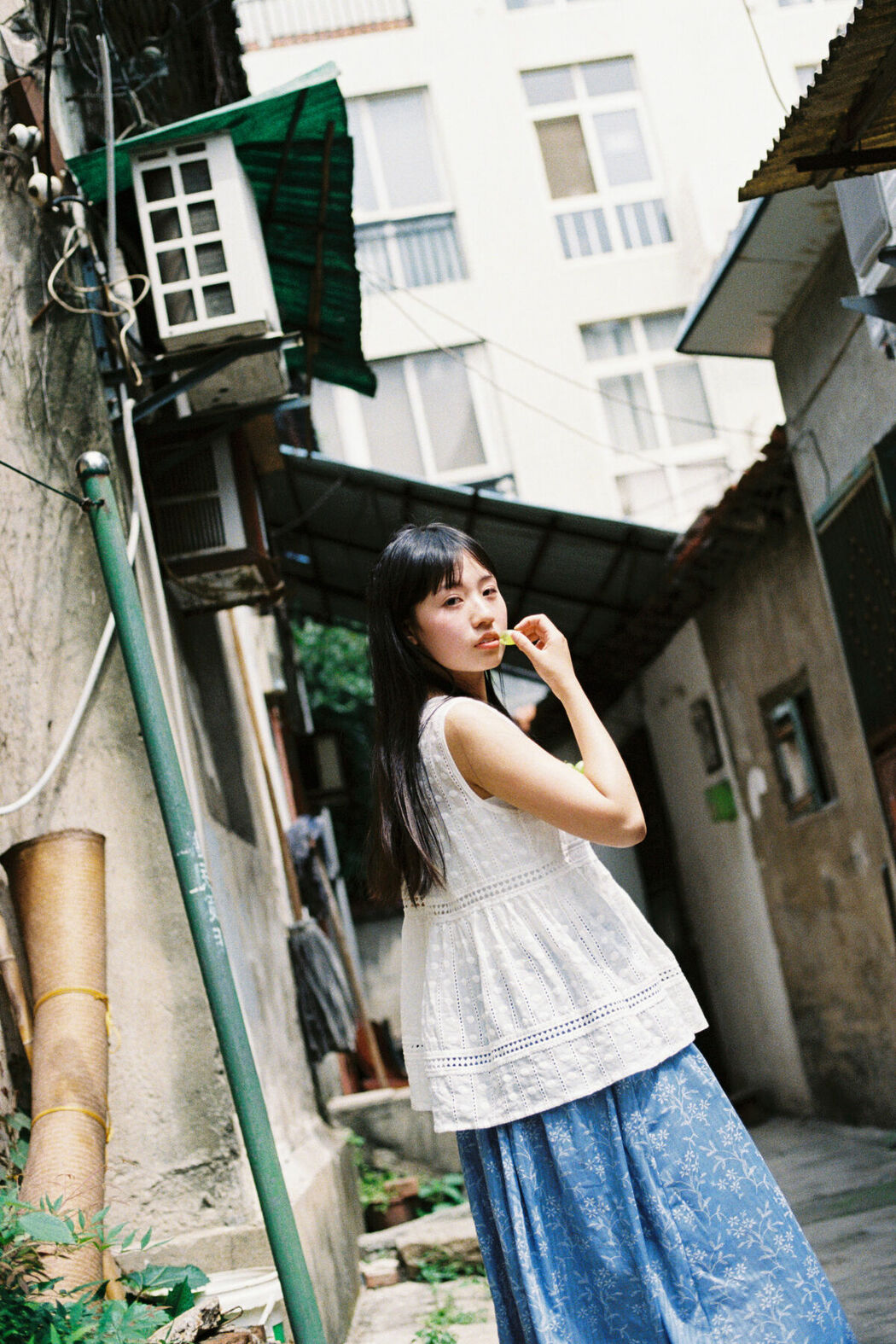 YiTuYu艺图语 Vol.9479 Nian Zi (18P)