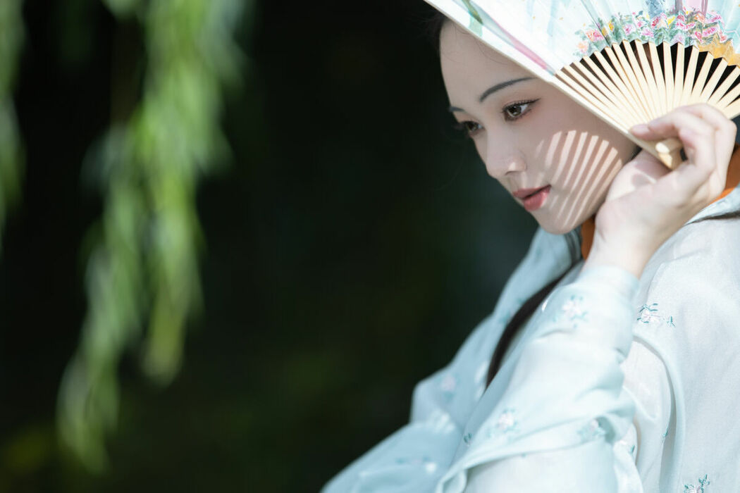 YiTuYu艺图语 Vol.9480 Qiu Da Da (41P)