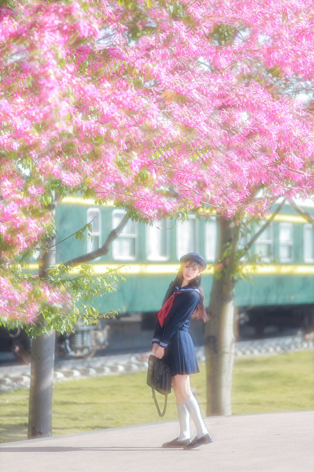 YiTuYu艺图语 Vol.9484 Fish-Lam (19P)