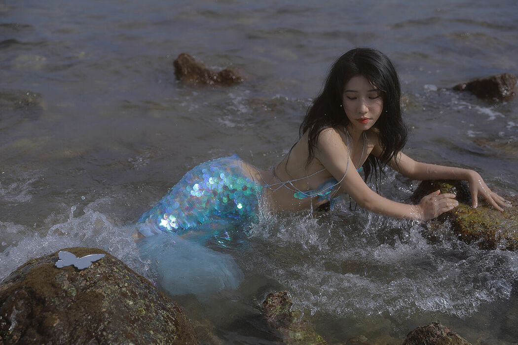 YiTuYu艺图语 Vol.9486 Wendy Yuan Zi Mo Te (17P)