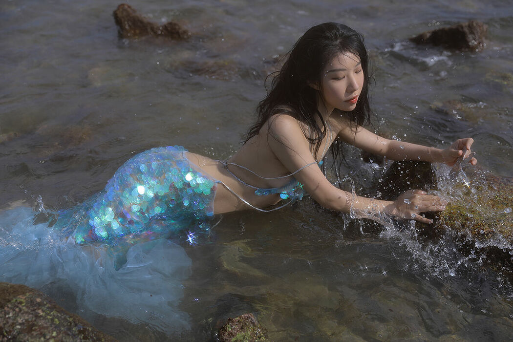 YiTuYu艺图语 Vol.9486 Wendy Yuan Zi Mo Te (17P)