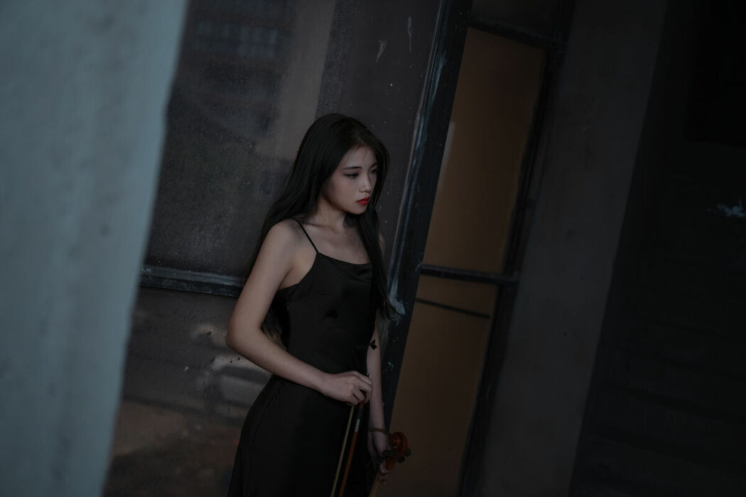 YiTuYu艺图语 Vol.9485 Xiao Qi (15P)