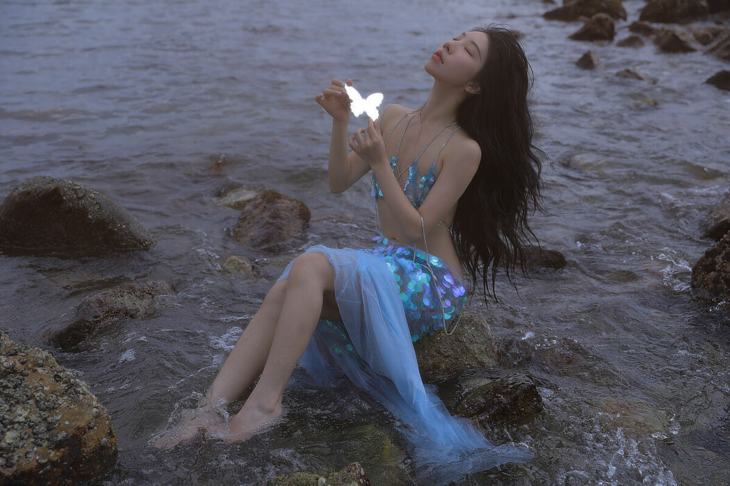YiTuYu艺图语 Vol.9486 Wendy Yuan Zi Mo Te (17P)