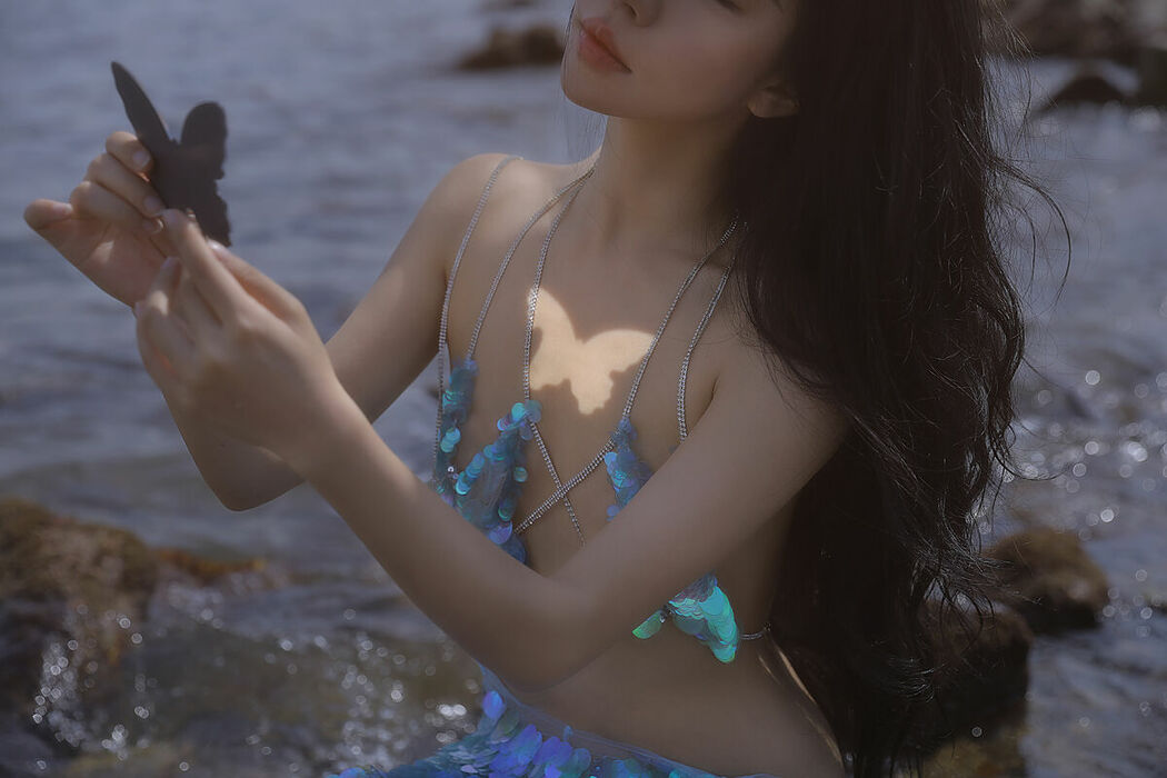 YiTuYu艺图语 Vol.9486 Wendy Yuan Zi Mo Te (17P)