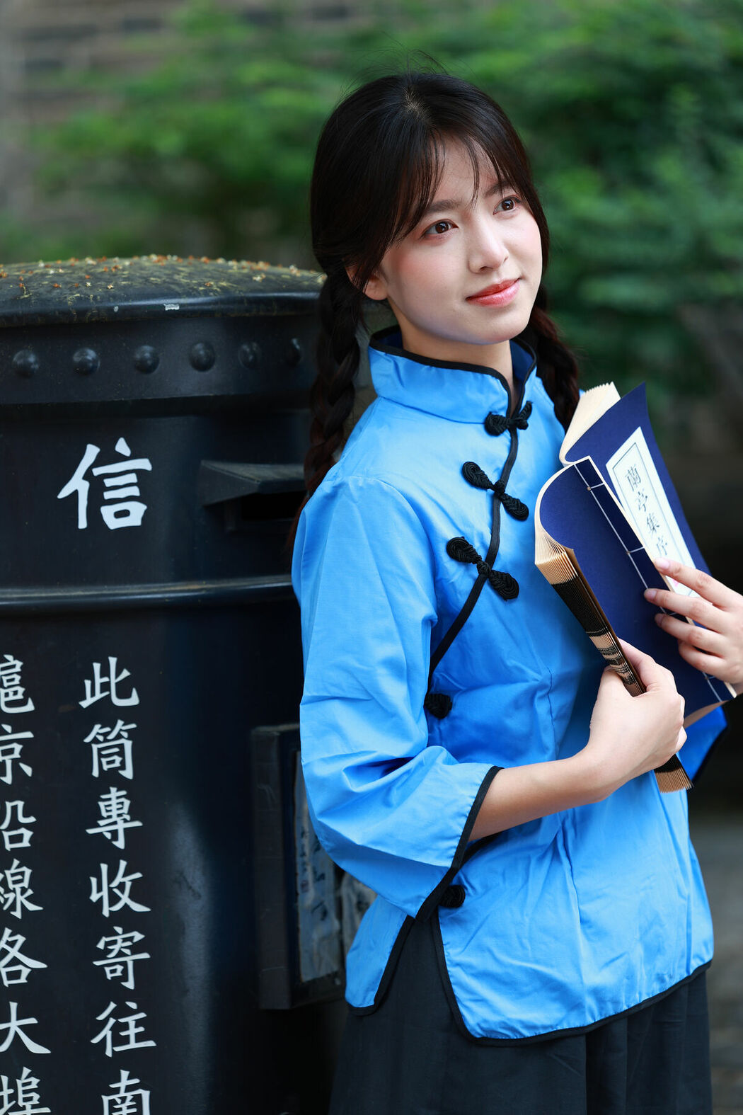 YiTuYu艺图语 Vol.9488 Wan Zi (26P)