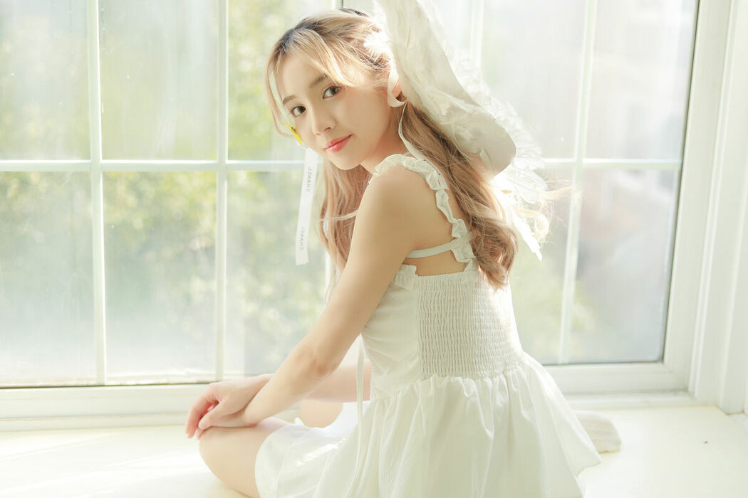 YiTuYu艺图语 Vol.9490 Xi Xi (36P)