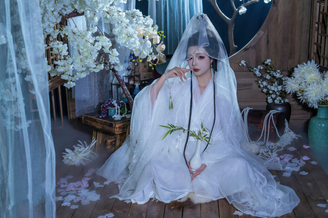 Coser@yuuhui玉汇 – 欲观音 Part01 (69P – 1V)