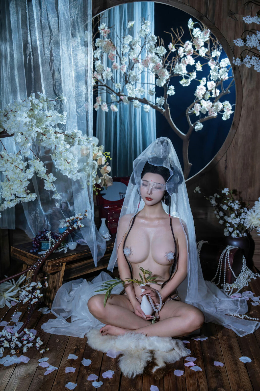 Coser@yuuhui玉汇 – 欲观音 Part01 (69P – 1V)