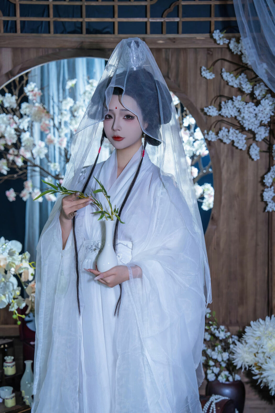Coser@yuuhui玉汇 – 欲观音 Part01 (69P – 1V)