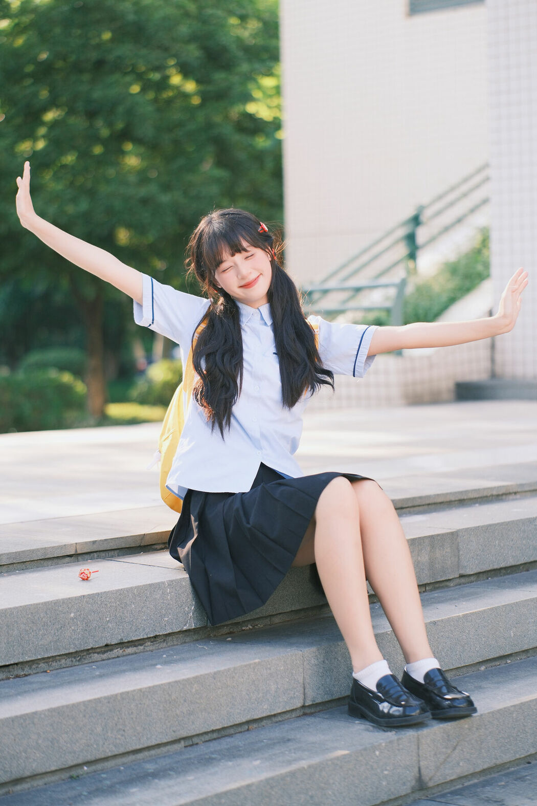 YiTuYu艺图语 Vol.9496 Xia Yu Xiao Nian (21P)