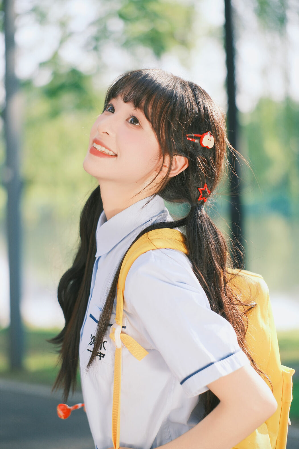 YiTuYu艺图语 Vol.9496 Xia Yu Xiao Nian (21P)