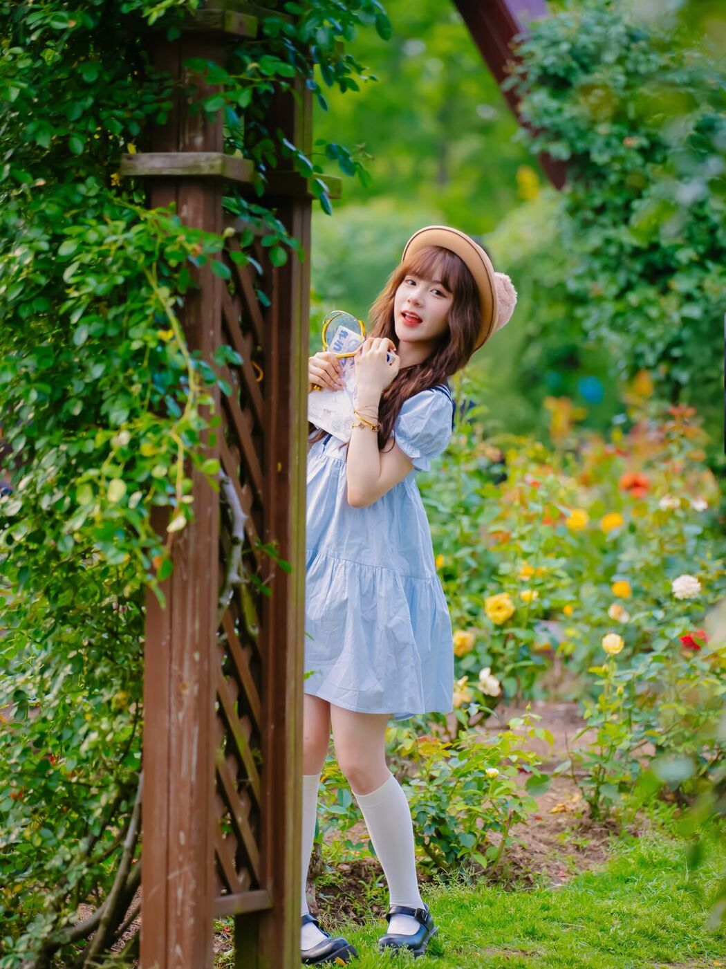 YiTuYu艺图语 Vol.9494 Xiang Gu Cai Bao (34P)