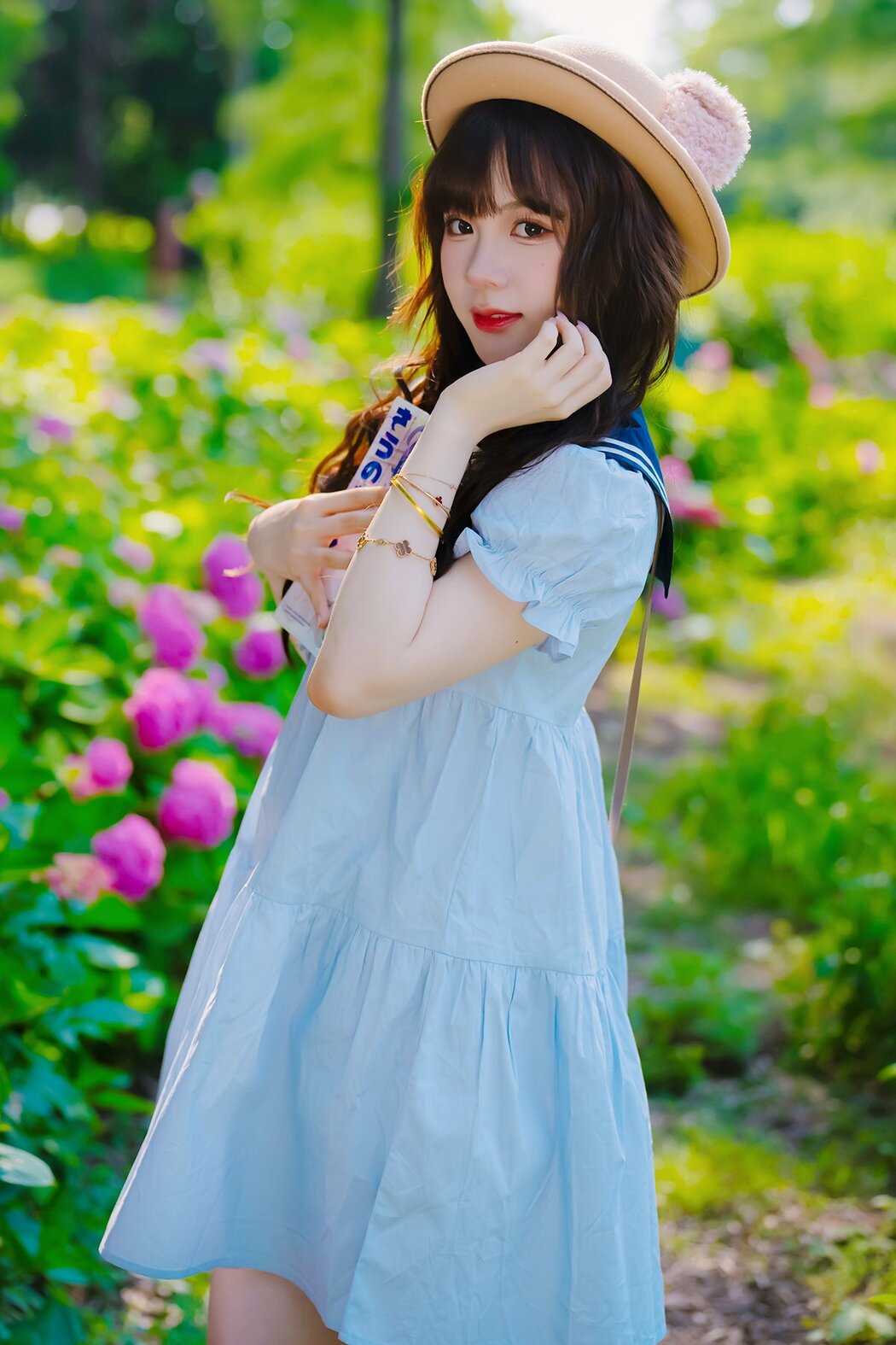 YiTuYu艺图语 Vol.9494 Xiang Gu Cai Bao (34P) Cover Photo