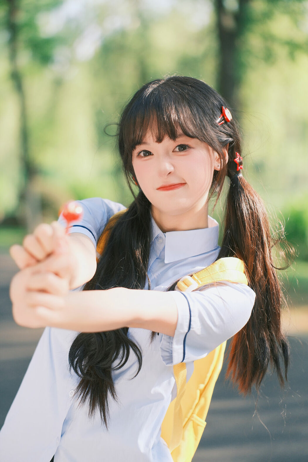 YiTuYu艺图语 Vol.9496 Xia Yu Xiao Nian (21P)