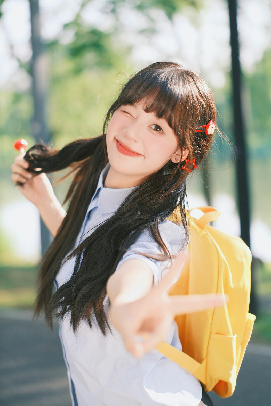 YiTuYu艺图语 Vol.9496 Xia Yu Xiao Nian (21P)