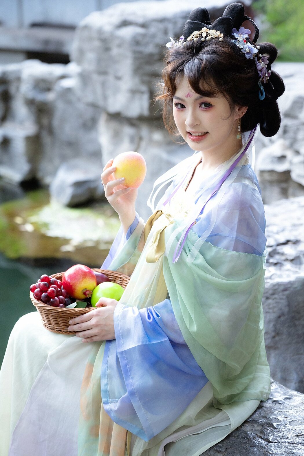 YiTuYu艺图语 Vol.9500 Ting Ting Bu Shi Ting Ting (25P) Cover Photo