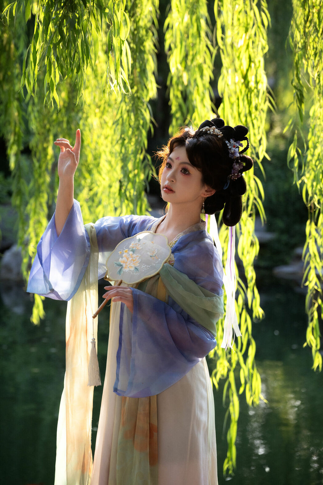 YiTuYu艺图语 Vol.9500 Ting Ting Bu Shi Ting Ting (25P)