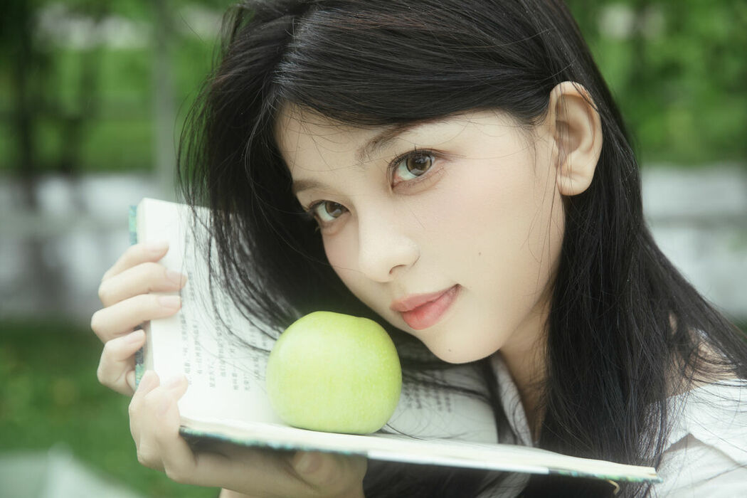 YiTuYu艺图语 Vol.9497 Qu Qi (27P)