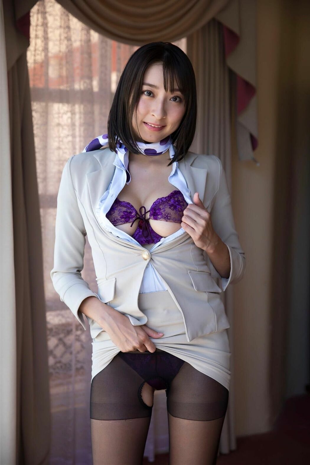 JP Saki Ogata 緒方咲 – 君のその長い脚で踏まれたい ギルドデジタル写真集 Part01 (64P)
