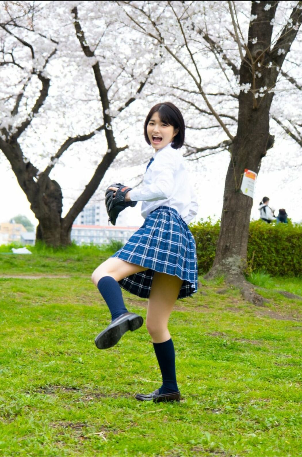 JP Sumire Kuramoto 倉本すみれ – Youth Aoharu 青春アオハル (100P)