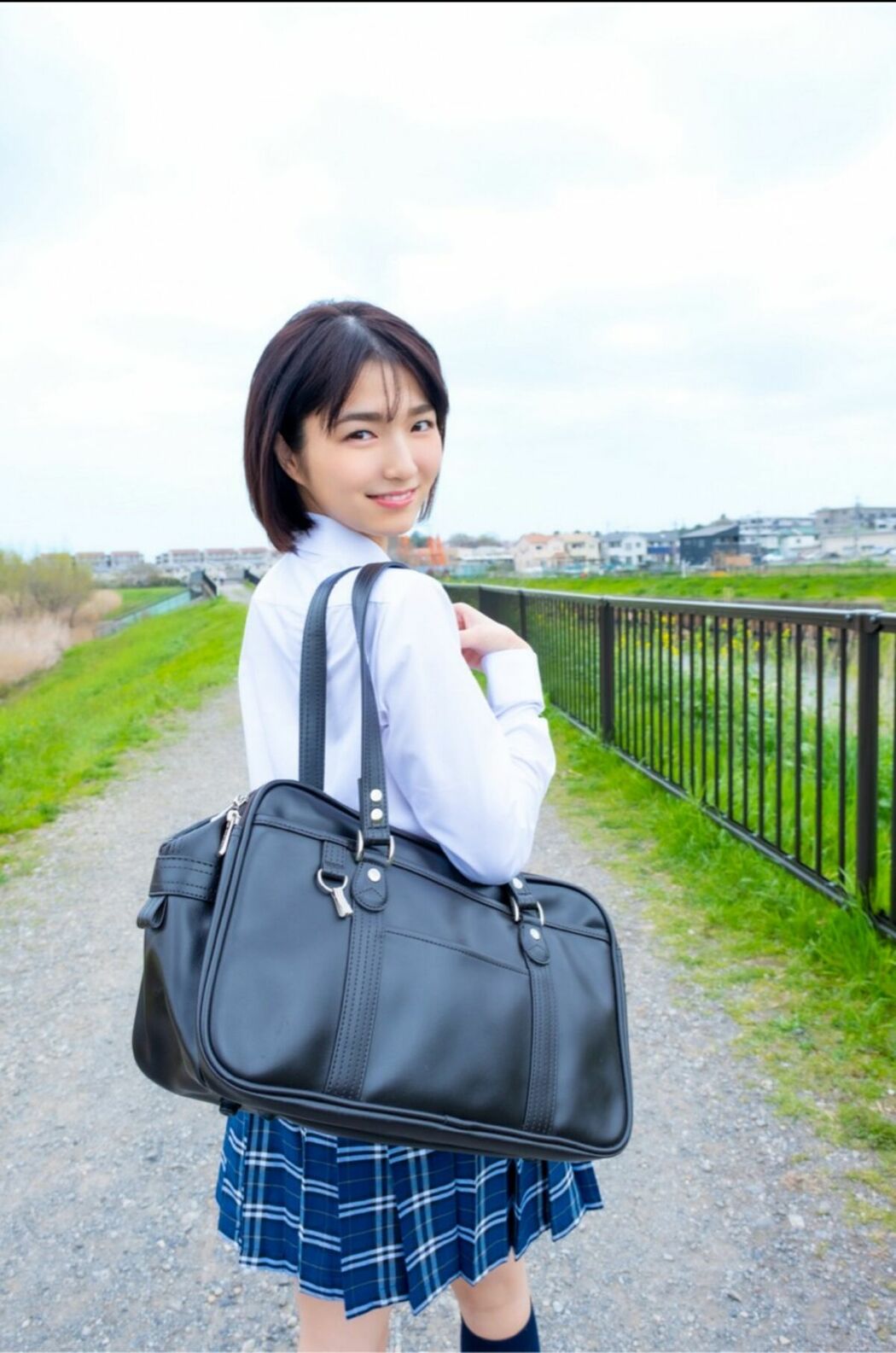 JP Sumire Kuramoto 倉本すみれ – Youth Aoharu 青春アオハル (100P)