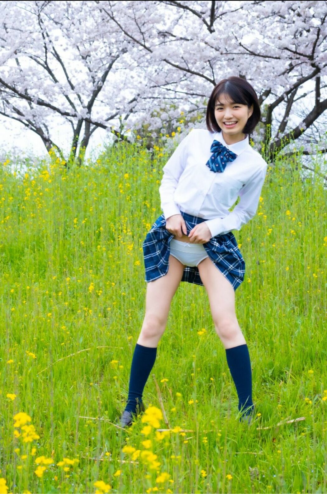 JP Sumire Kuramoto 倉本すみれ – Youth Aoharu 青春アオハル (100P)