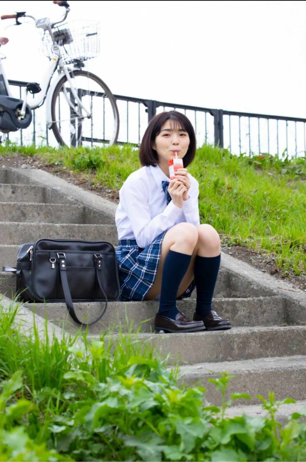 JP Sumire Kuramoto 倉本すみれ – Youth Aoharu 青春アオハル (100P)